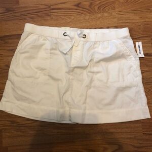 White large old navy skirt NWT